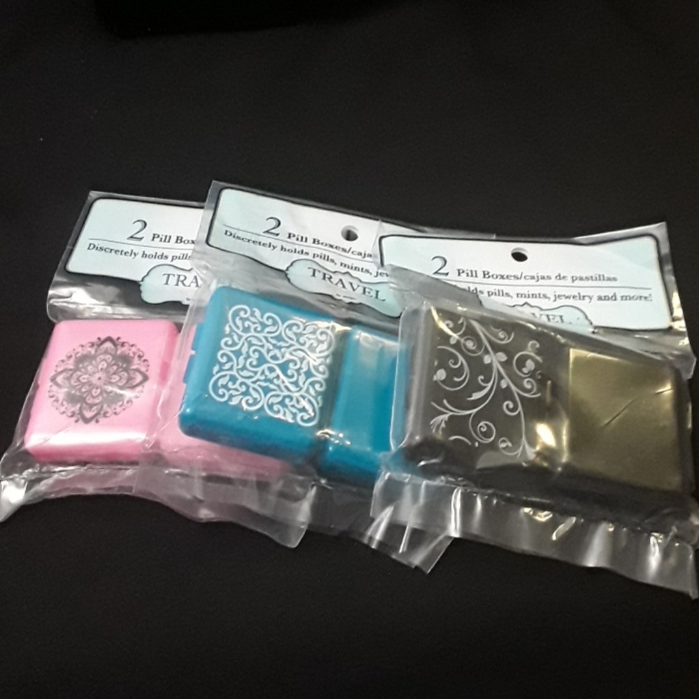 TRAVEL PILL BOXES